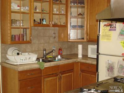 212 Haven Ct, Vallejo, CA 94591 photo 2