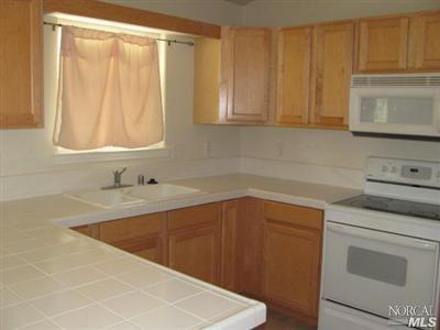 18940 Spyglass Rd, Hidden Valley Lake, CA 95467 photo 3