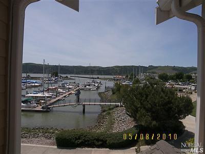 282 E St, Benicia, CA 94510 photo 3