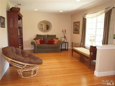 1264 Carrell Ln, Napa, CA 94558 photo 3