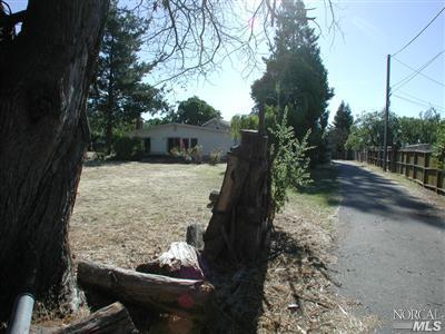 20818 5th St E, Sonoma, CA 95476 photo 4
