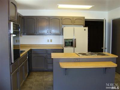 26709 Sherwood Rd, Willits, CA 95490 photo 8
