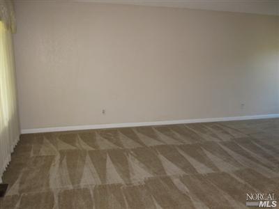 230 Glenview Cir, Vallejo, CA 94591 photo 2