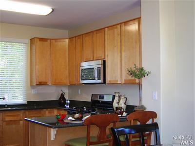 300 Cornell St, Windsor, CA 95492 photo 5