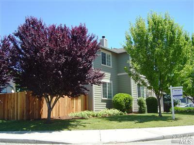 300 Cornell St, Windsor, CA 95492 photo 2