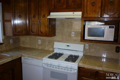 2910 Webb St, Vallejo, CA 94591 photo 8