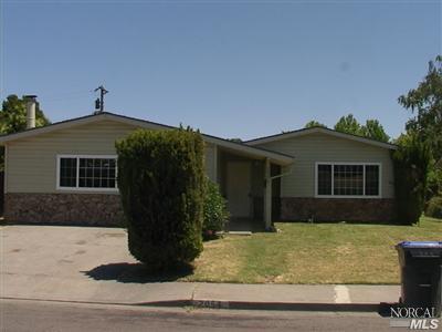 2054 Peach Tree Dr, Fairfield, CA 94533 photo 1