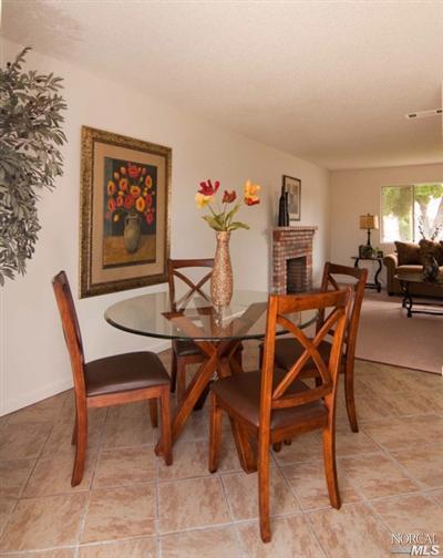 360 Pembroke Dr, Vallejo, CA 94589 photo 3