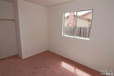 360 Pembroke Dr, Vallejo, CA 94589 photo 8