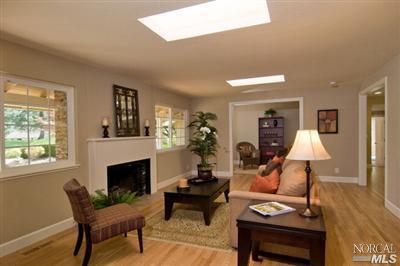 1578 Silver Trl, Napa, CA 94558 photo 2
