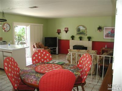 320 Smith Dr, Petaluma, CA 94952 photo 4