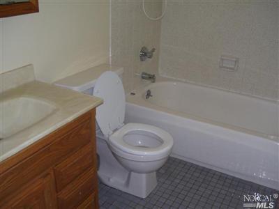 1907 Jacobs Ct, Fairfield, CA 94534 photo 6