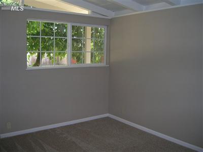 1054 1st St, Fairfield, CA 94533 photo 9