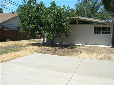 1054 1st St, Fairfield, CA 94533 photo 12