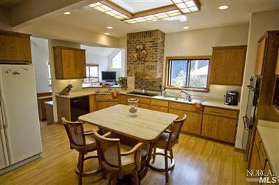 4324 Spring Hill Rd, Petaluma, CA 94952 photo 1