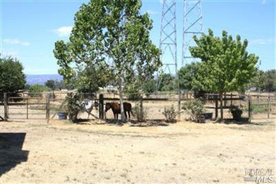 5061 Sweeney Rd, Winters, CA 95694 photo 11