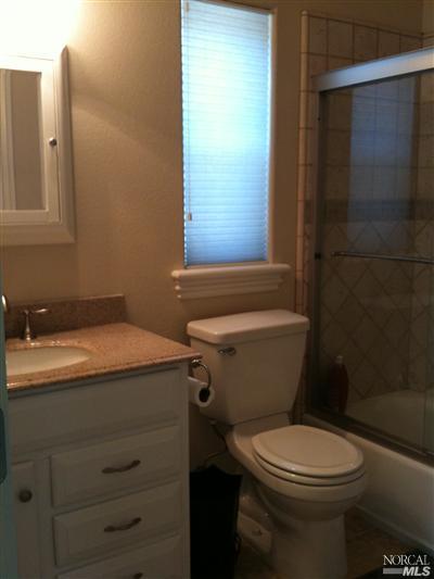520 Walnut Ave, Vacaville, CA 95688 photo 17