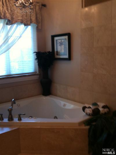 520 Walnut Ave, Vacaville, CA 95688 photo 19