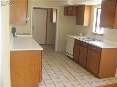 23 Buss Ave, Vallejo, CA 94590 photo 2