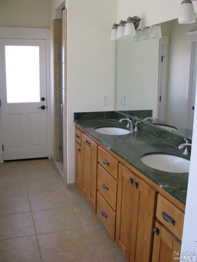 8056 Oak Way, Windsor, CA 95492 photo 5