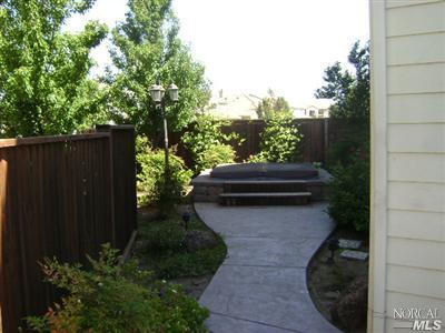 1110 Bello Dr, Dixon, CA 95620 photo 4
