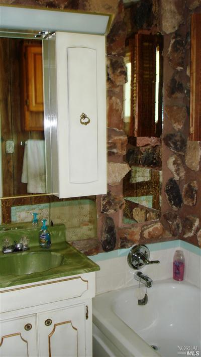 221 Cardinal Ln, Vallejo, CA 94589 photo 7