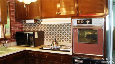 221 Cardinal Ln, Vallejo, CA 94589 photo 4