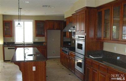 1817 Landmark Dr, Vallejo, CA 94591 photo 5