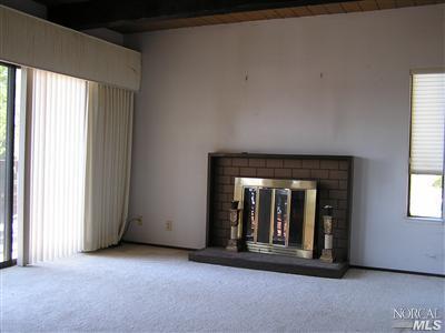 176 Kathy Ellen Dr, Vallejo, CA 94591 photo 3