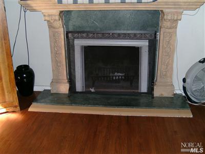 157 Dillon Dr, Vallejo, CA 94589 photo 4
