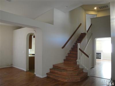 5108 Zinfandel Ln, Vallejo, CA 94591 photo 2