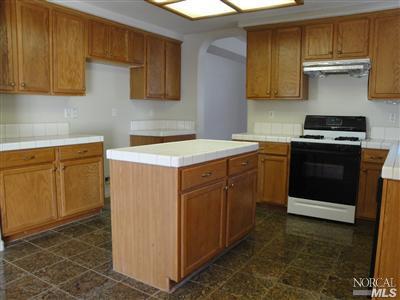 5108 Zinfandel Ln, Vallejo, CA 94591 photo 5