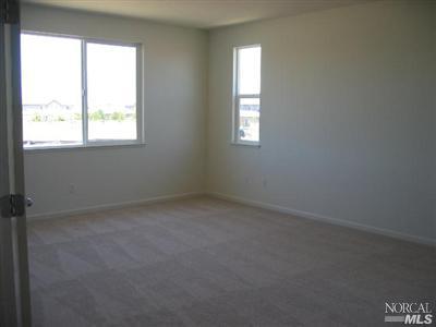 886 Hampton St, Vacaville, CA 95687 photo 7