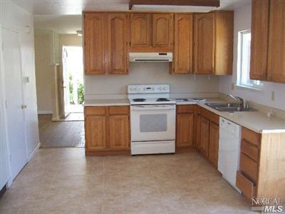 224 Cardinal Ln, Vallejo, CA 94589 photo 5