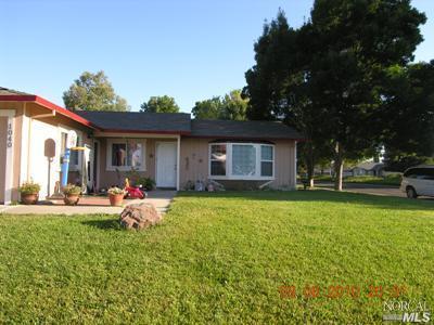 1040 Roosevelt Ave, Winters, CA 95694 photo 2