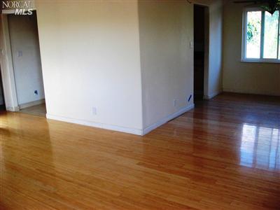 331 Pepper Dr, Vallejo, CA 94589 photo 3