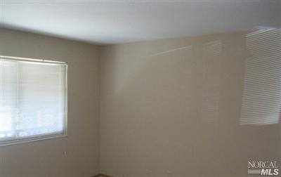 2045 Buckingham Dr, Fairfield, CA 94533 photo 5