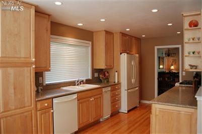 6189 Marsi Ct, Windsor, CA 95492 photo 3