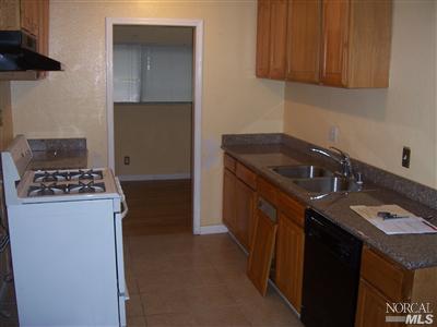 376 Alhambra Ave, Vallejo, CA 94591 photo 5