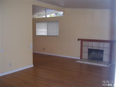 376 Alhambra Ave, Vallejo, CA 94591 photo 2