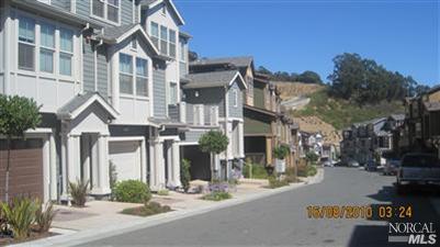 6038 Old Quarry Loop, Oakland, CA 94605 photo 3