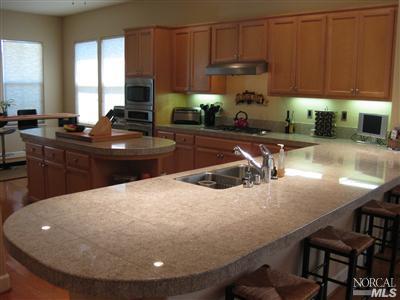 397 Decanter Cir, Windsor, CA 95492 photo 5