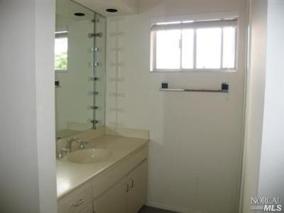 12 Elda Dr, San Rafael, CA 94903 photo 9