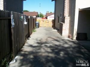 3001 Chestnut Ct, Fairfield, CA 94533 photo 9