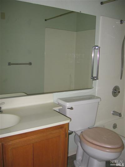 Undisclosed, Windsor, CA 95492 photo 10
