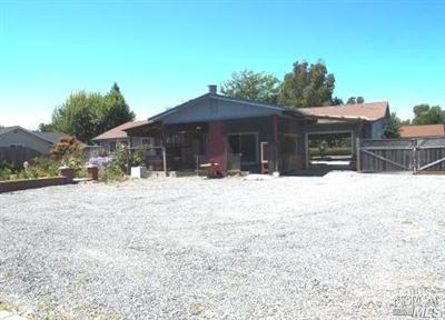 9826 Keith Ct, Windsor, CA 95492 photo 2