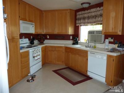 620 Harvest Ct, Windsor, CA 95492 photo 4