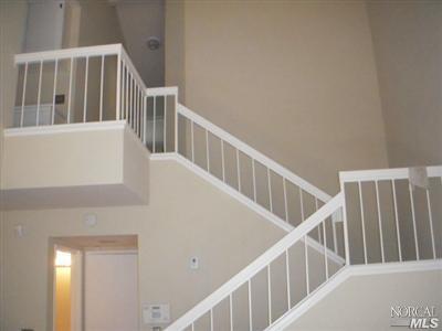 474 Buckskin Pl, Vallejo, CA 94591 photo 2