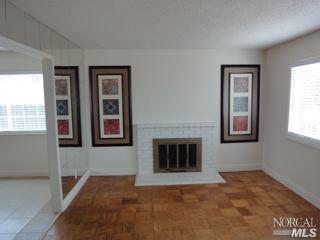 720 Falcon Dr, Vallejo, CA 94589 photo 4