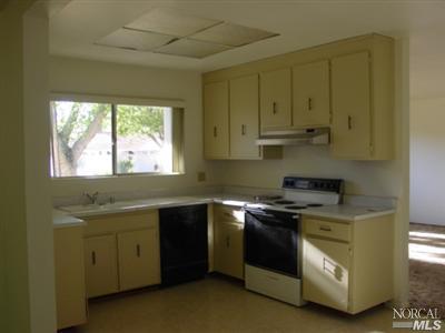 2932 Orchid St, Fairfield, CA 94533 photo 4